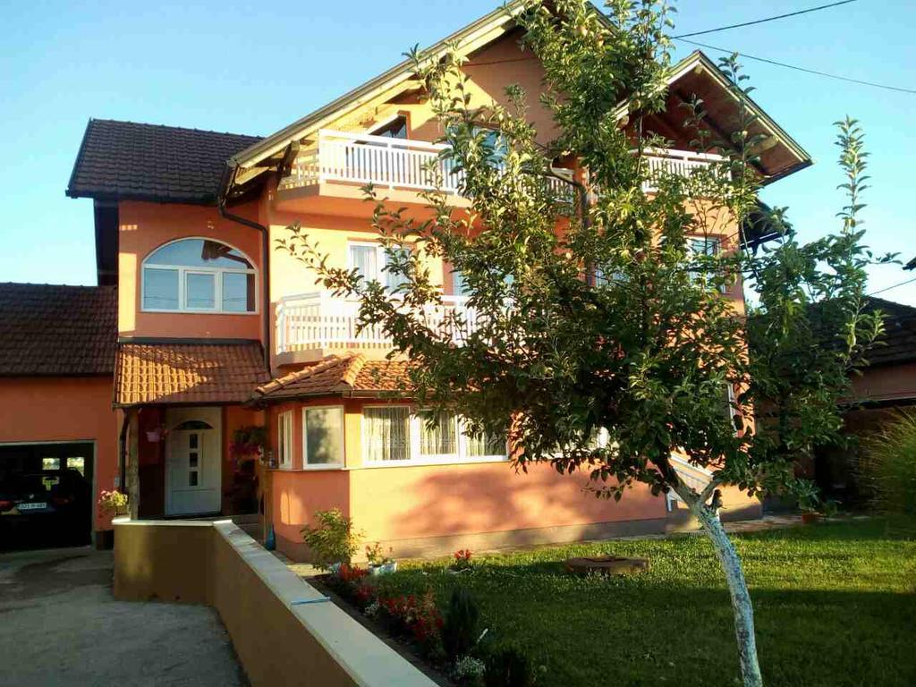 Apartments Alibasic Dubrave Gornje Esterno foto