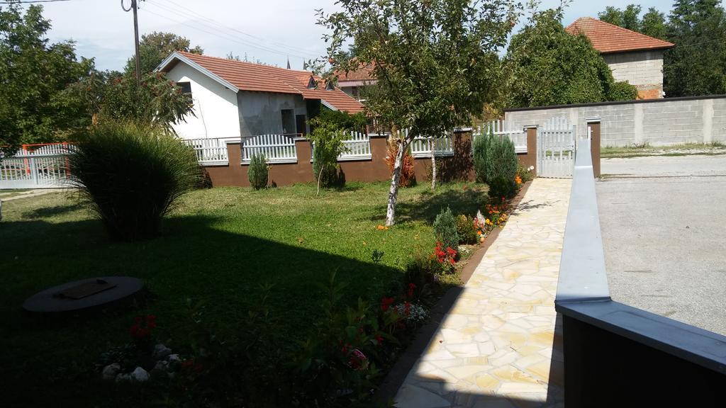 Apartments Alibasic Dubrave Gornje Esterno foto