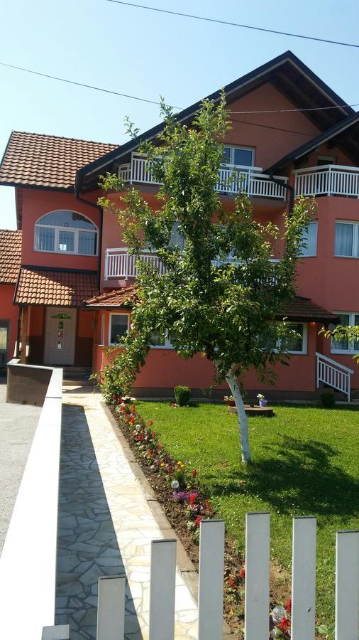 Apartments Alibasic Dubrave Gornje Esterno foto